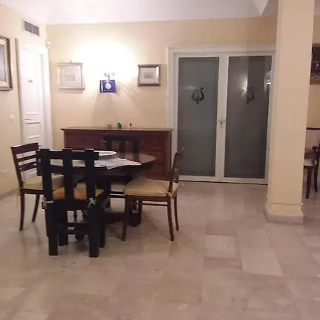 Attico Luxury Etnea Affittacamere *
