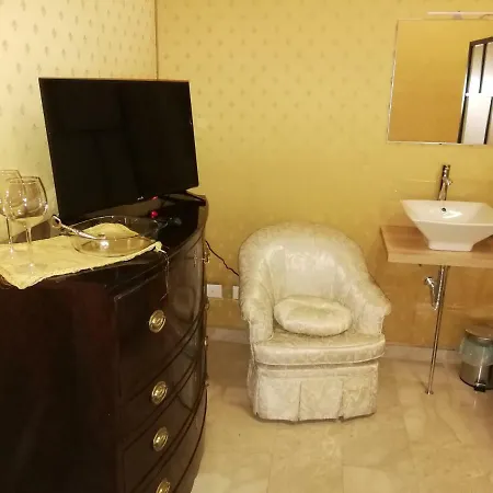 Attico Luxury Etnea Affittacamere Aeroporto di Catania Fontana Rossa